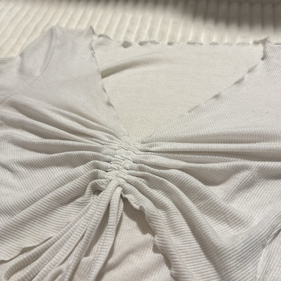 front scrunch long sleeve - Picture 4 of 4